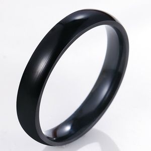 ❤️$3/18 Black Smooth Stainless Steel Ring Unisex